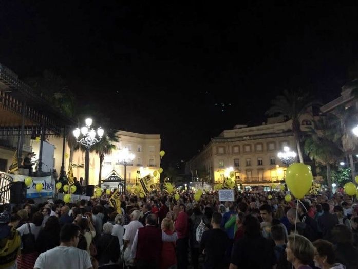 La Mesa de la Ría llevará a pleno una moción para lograr unanimidad institucional en la retirada de los fosfoyesos