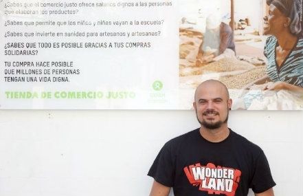 Man-o-matic muestra su lado más solidario colaborando con Oxfam-Intermón Huelva