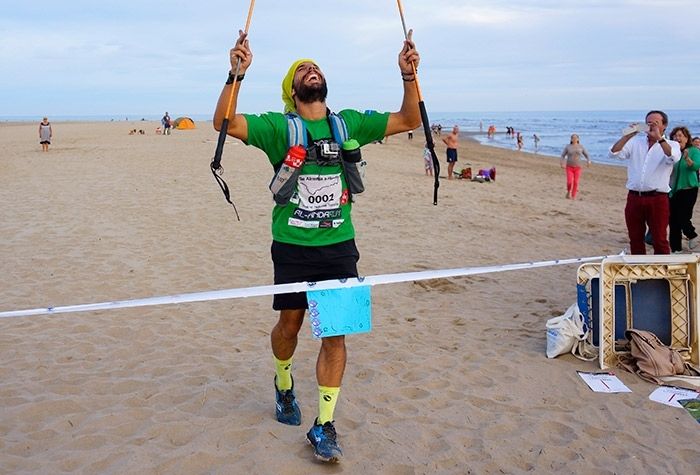 Finaliza en Isla Canela la caminata solidaria que arrancó el 14 de agosto en Almería