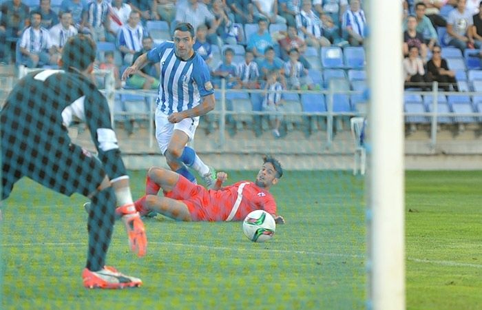 Un Decano sin mordiente tuerce su trayectoria (0-2)