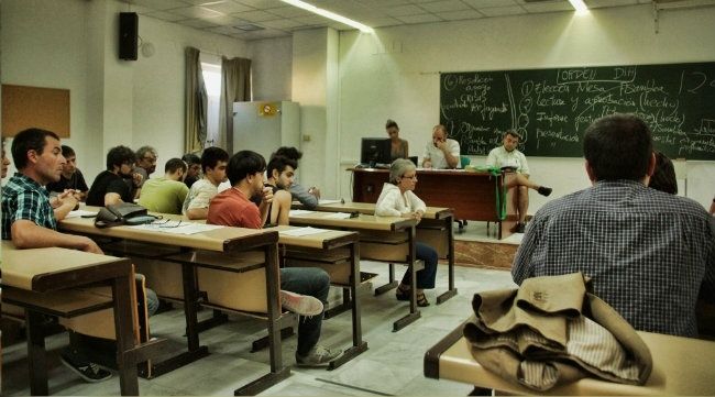 Ahora en Común Huelva debate más de 40 propuestas para llevar a la asamblea estatal de Madrid