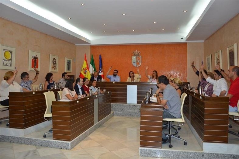 El pleno del Ayuntamiento de Almonte aprueba crear una comisión sobre el futuro de la finca Los Mimbrales