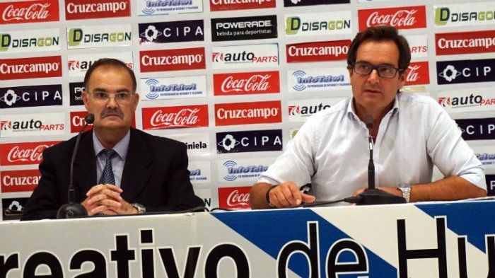 La deuda del Recre asciende a 14,5 millones de euros y Benjamín Naranjo sigue como presidente