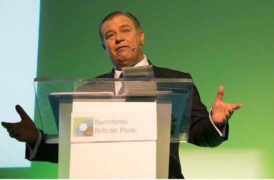 Más de 300 profesionales de la visión se reúnen en Punta Umbría para abordar el control de la miopía
