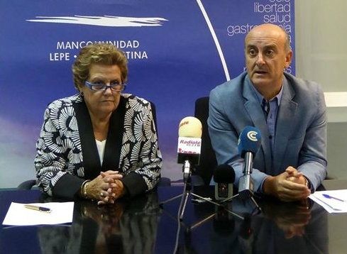 Alcaldes de Lepe e Isla Cristina piden a la Junta que no excluya a los municipios del 'Andalucía Orienta'