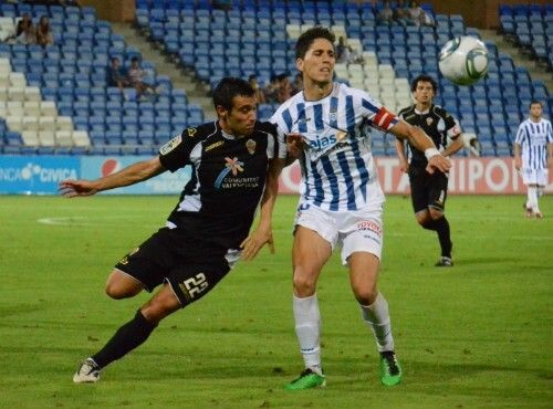 Ridículo y justa eliminación del Recre a las primeras de cambio (0-2)