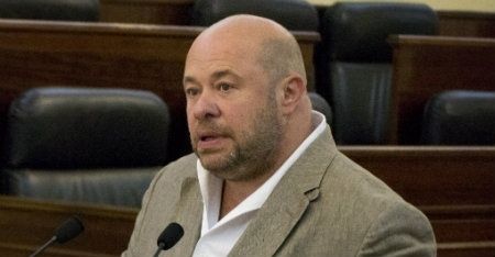 Comas: 'No hay ofertas por el club sino alguna ridiculez que ni hemos tomado en consideración'