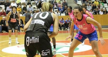 El CB Conquero pierde la cabeza (71-63)
