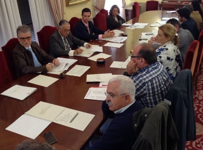 Hacen un llamamiento a las empresas agrícolas para que apuesten por la mano de obra local