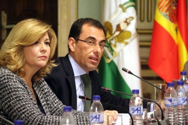 El Ayuntamiento de Huelva aprueba por unanimidad la primera ordenanza de transparencia