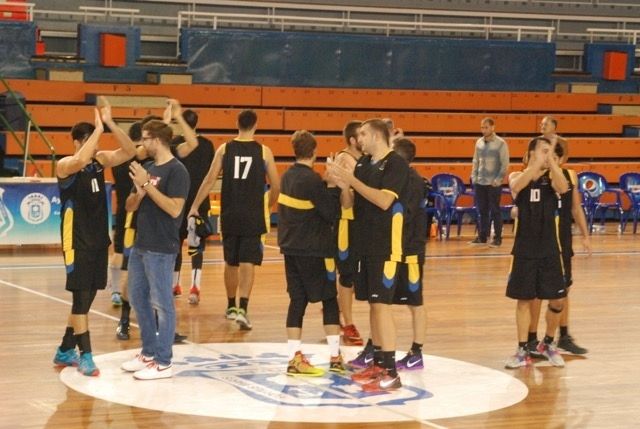 Victorias de Huelva y San Juan, que equilibran su balanza