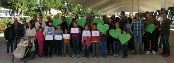 Medio centenar de personas se unen en Huelva a los actos con motivo de la Cumbre del Clima en París