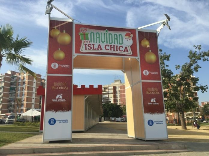 Isla Chica, epicentro de la Navidad desde este lunes