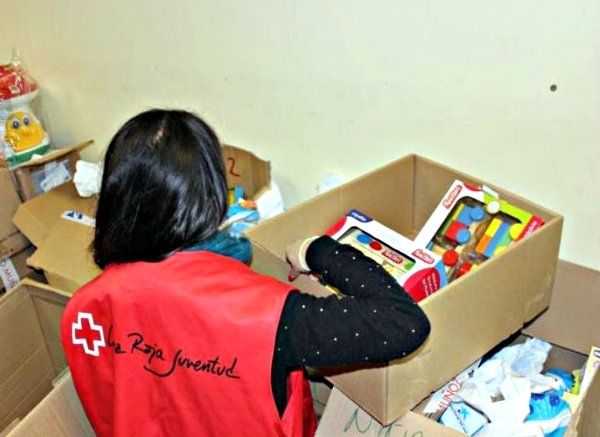 Cruz Roja entrega juguetes a 1.105 niños gracias a la solidaridad de los onubenses