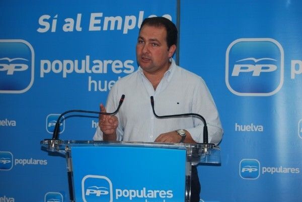 El PP pide al PSOE que explique si tiene previsto tomar medidas contra el ex alcalde de Bollullos