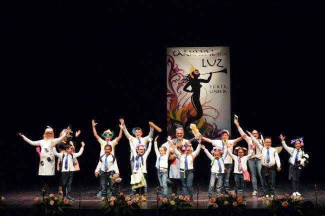 Tres agrupaciones de Punta Umbría ponen la guinda al segundo día del concurso del Carnaval de la Luz