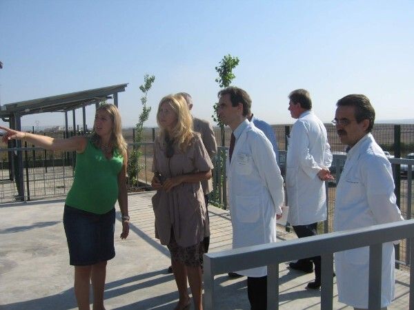 El Infanta Elena abre un punto limpio que permite la recogida selectiva de residuos del hospital