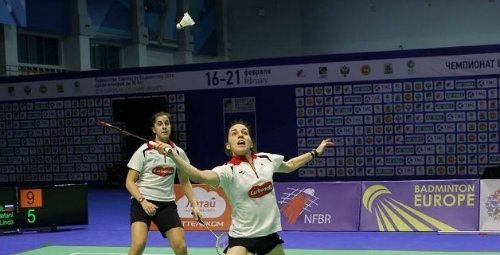Derrota de España ante Bulgaria (2-3) en el debut de Carolina Marín y Haideé Ojeda en el Europeo