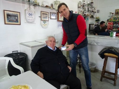 Caparrós y Luci arengan a la plantilla albiazul