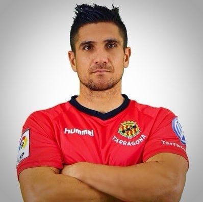 Xisco se ofreció a jugar gratis en el Decano pero no pudo venir por la suspensión de los derechos federativos