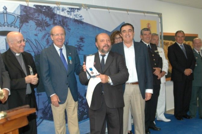 El alcalde de Huelva destaca la estrecha colaboración del Ayuntamiento con la Prisión Provincial