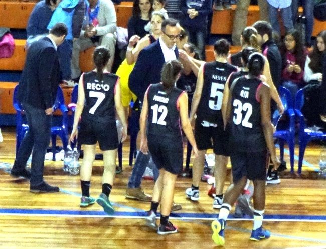 Derrota con todo lo que hay para los playoffs (66-91)