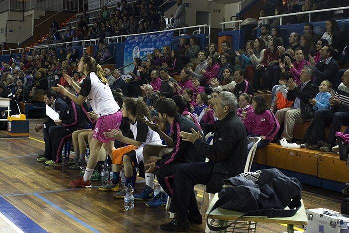El Conquero pone las entradas a cinco euros 'para detectar si Huelva quiere que el club tenga continuidad'