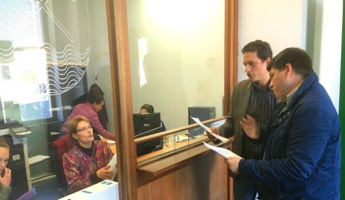 Registran un manifiesto contra la zona ORA en los aledaños del hospital de Riotinto