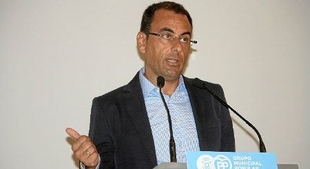Ángel Sánchez rebate a Gabriel Cruz: 'A Comas no le pueden embargar acciones porque no es accionista'