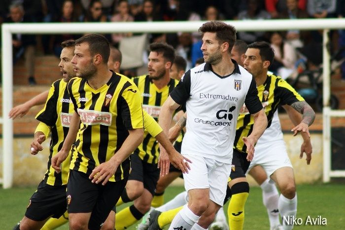 El San Roque suma un punto en una ruleta rusa ante el Mérida (0-0)