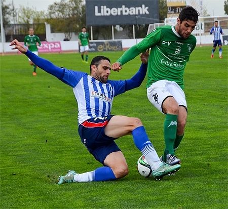 El Decano dice adiós a su buena racha en Villanueva (1-0)