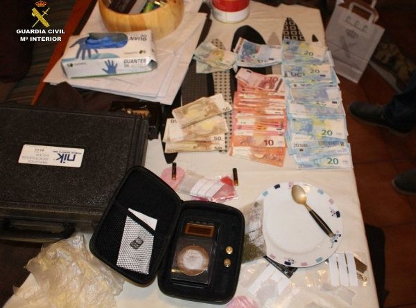 La Guardia Civil detiene a cuatro personas tras desmantelar varios puntos de venta de droga en Ayamonte