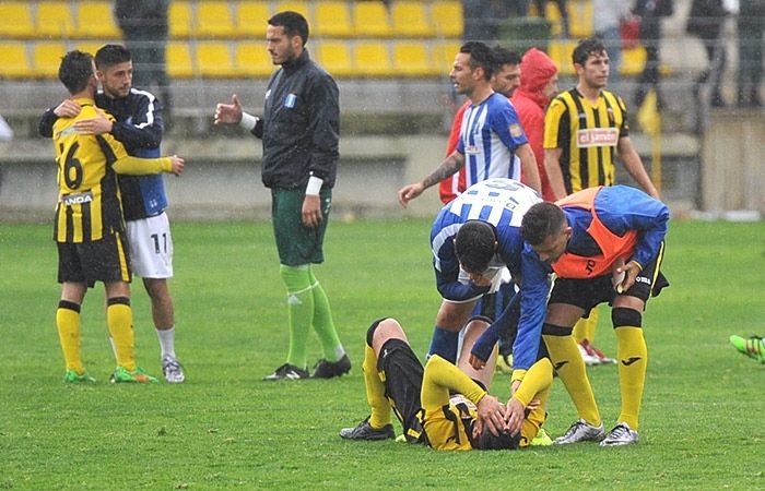 El San Roque desciende y al Recre le bastaría con empatar ante el Linares para evitar jugar el 'play-off'
