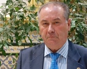 Antonio González no tendrá rival para renovar su cargo de presidente del Consejo de Hermandades