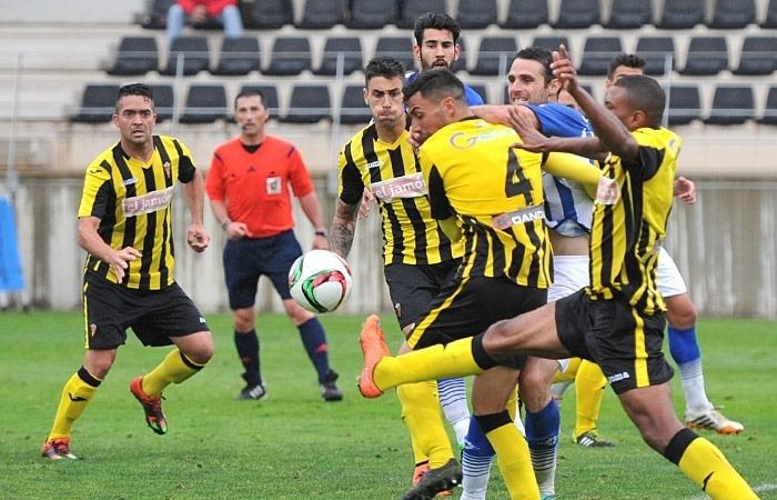 El San Roque busca en Cartagena un digno final en su despedida