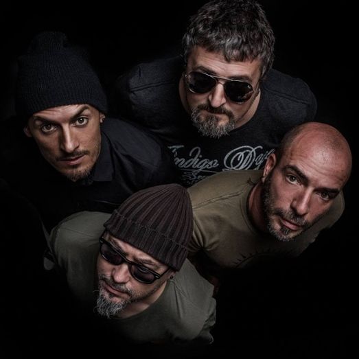 Concierto de Alhandal y Androphonic este viernes en las cocheras del Puerto