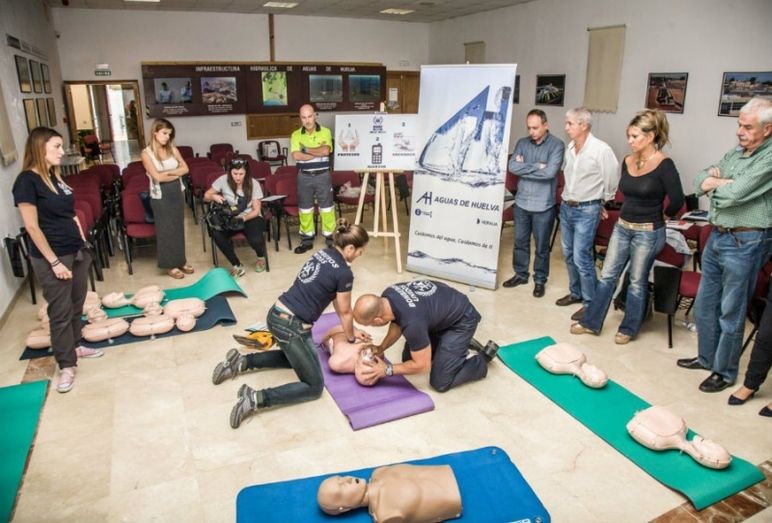 Las instalaciones de Aguas de Huelva serán zonas ‘cardioprotegidas’
