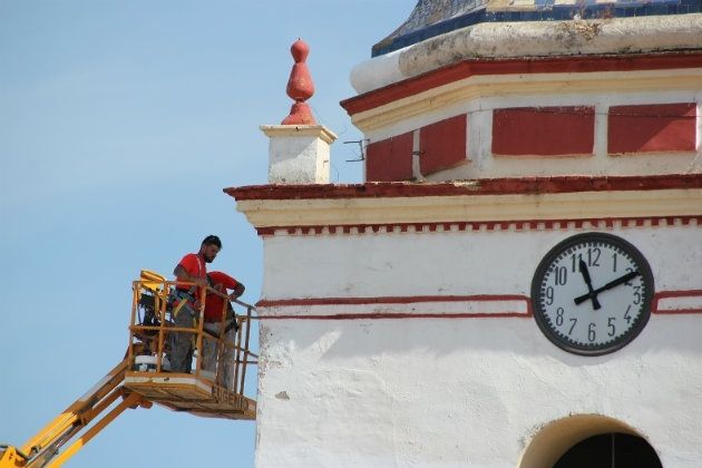 El exterior de la Parroquia de San Juan Bautista lucirá nuevo aspecto tras su embellecimiento