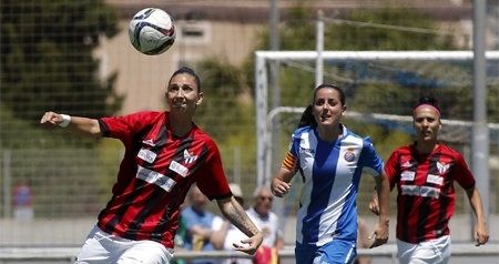 El Cajasol Sporting echa el cierre como local recibiendo al Santa Teresa y buscando su récord de puntos