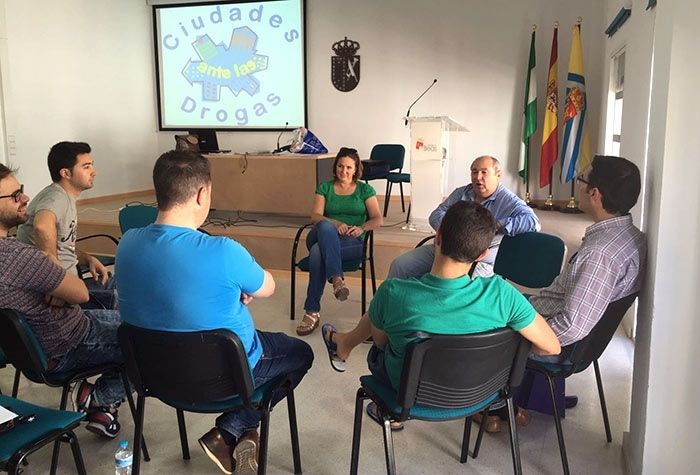 La Diputación imparte un taller formativo-preventivo para profesores de la Escuela Municipal de Música de Beas