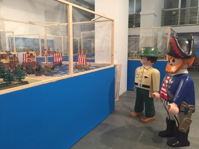 Los 'clicks' de Playmobil veranean en Isla Cristina