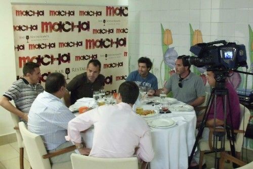 Cervera: 'No tenemos un lanzador a balón parado ni rematadores puros'