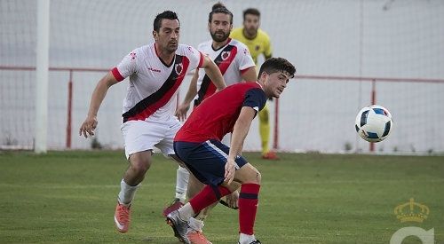 Pocas conclusiones y poco juego ofensivo en el primer amistoso de la pretemporada (0-0)
