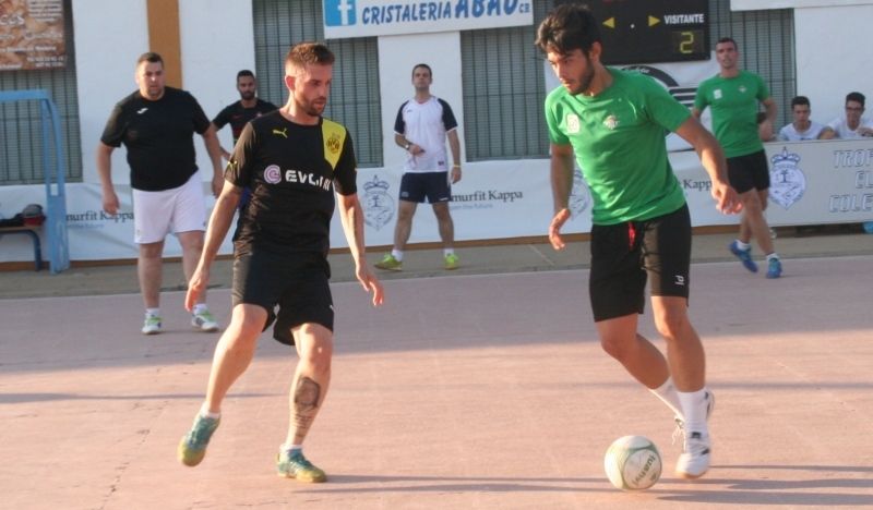 Cinco días de fútbol sala en el 'Trofeo El Colegio' de La Palma