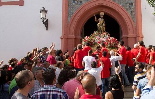 Intensa recta final para las Capeas de Beas