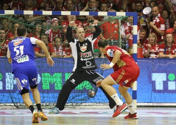 Sierra lidera un nuevo Pick Szeged: “Lo más importante es construir un equipo pero luchando por todo”