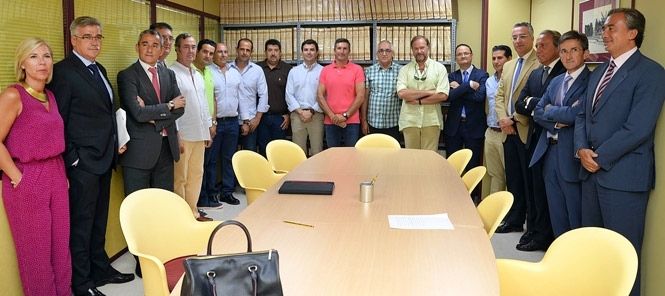 La Cooperativa Costa de Huelva invertirá más de 21 millones de euros para doblar sus hectáreas en producción