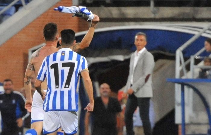 Iván Aguilar, estreno con golazo y expulsión