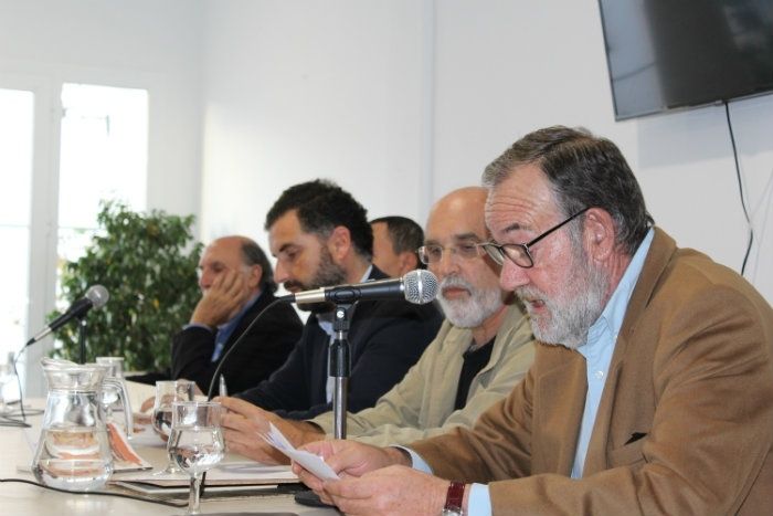 Ramírez Almanza presenta el poemario 'el martes y sus horas', que se acerca 'a la poesía pura de Juan Ramón'