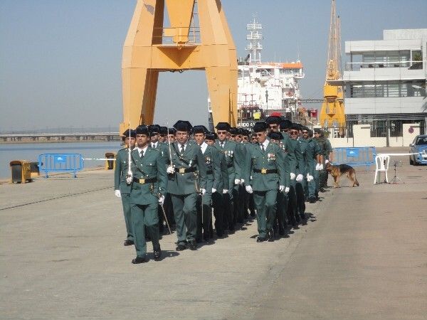 Homenaje a los dignos sucesores del Duque de Ahumada en el día de la Guardia Civil